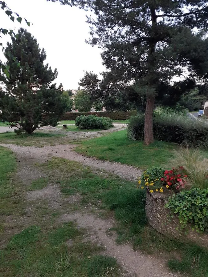 Appartement Studio en plein centre ville - 2 à 4 personnes Tence France